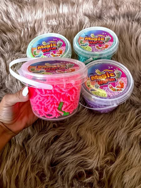 Magic Worms