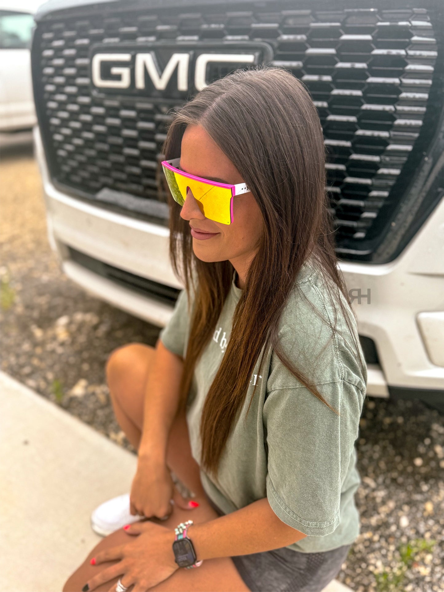 Vibin’ Sunnies RTS